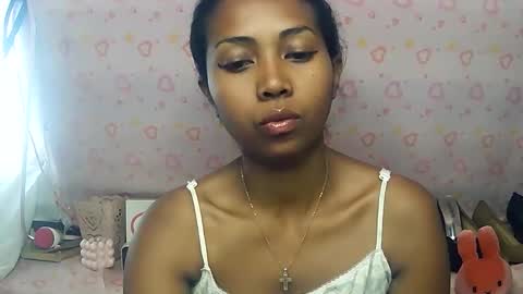 Luna online show from November 2025 05:39:02 AM