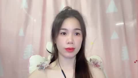 Luna online show from May 2026 06:09:01 PM