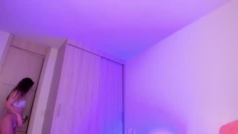 Luna  online show from June 2026 02:14:02 AM