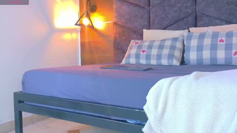 Luna  Jackson online show from June 2026 03:00:02 AM