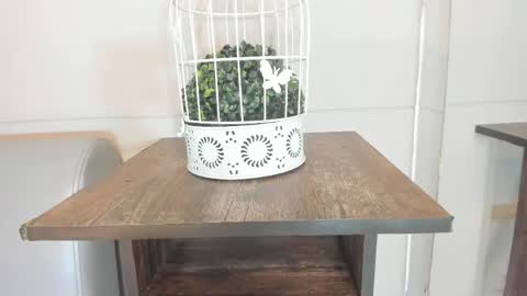 luna_bradley_ online show from April 2026 12:41:02 PM