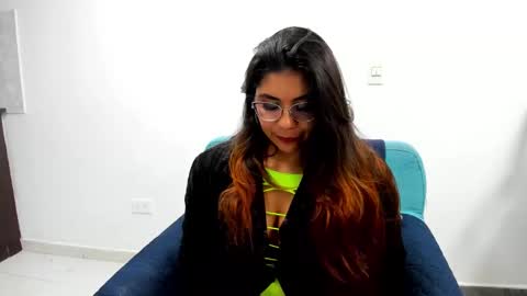 Snapshot of luna_dumont chatting on February 2025 11:22:01 AM luna online show from February 2025 11:22:01 AM