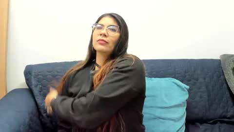 Snapshot of luna_dumont chatting on March 2025 11:29:01 AM luna online show from March 2025 11:29:01 AM