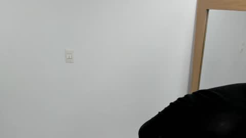 Snapshot of luna_dumont chatting on March 2025 05:11:02 PM luna online show from March 2025 05:11:02 PM