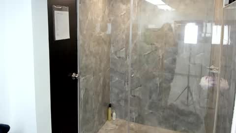 Snapshot of luna_dumont chatting on March 2025 09:53:02 AM luna online show from March 2025 09:53:02 AM