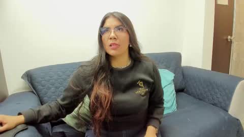 Snapshot of luna_dumont chatting on September 2025 11:22:02 AM luna online show from September 2025 11:22:02 AM