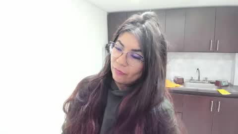 Snapshot of luna_dumont chatting on October 2025 11:11:01 AM luna online show from October 2025 11:11:01 AM