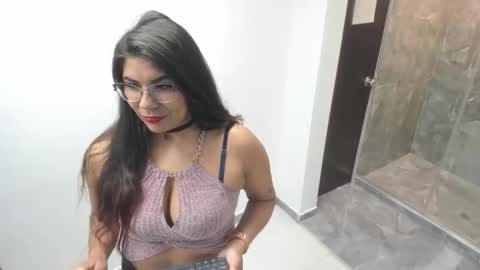 Snapshot of luna_dumont chatting on October 2025 11:13:02 AM luna online show from October 2025 11:13:02 AM