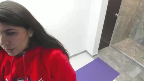 Snapshot of luna_dumont chatting on October 2025 11:33:02 AM luna online show from October 2025 11:33:02 AM