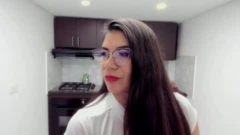 Snapshot of luna_dumont chatting on October 2025 11:14:02 AM luna online show from October 2025 11:14:02 AM