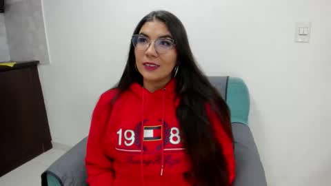 Snapshot of luna_dumont chatting on November 2025 11:23:02 AM luna online show from November 2025 11:23:02 AM