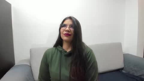 Snapshot of luna_dumont chatting on December 2025 11:08:02 AM luna online show from December 2025 11:08:02 AM