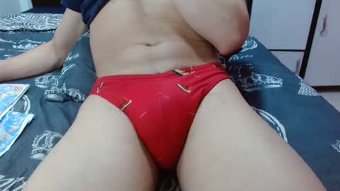 luna ferer online show from December 2025 03:15:01 AM