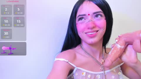 luna_kiss18 online show from December 2024 12:17:02 PM