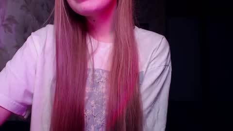 Luna online show from January 2025 06:34:02 PM