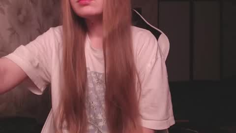 Luna online show from February 2025 01:38:01 PM