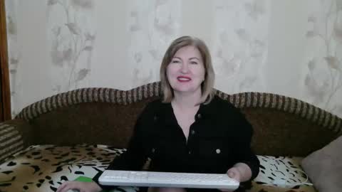 luna_lure11 online show from January 2026 06:43:02 PM
