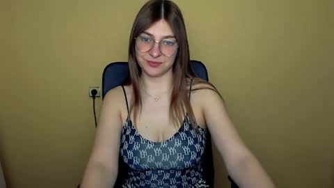 Luna online show from April 2026 07:47:02 AM