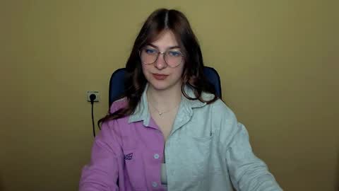 Luna online show from May 2026 08:41:02 AM