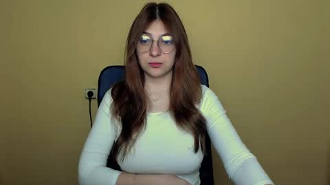 Luna online show from May 2026 08:19:01 AM