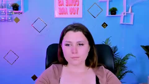 Snapshot of luna_noct chatting on June 2026 03:25:01 AM Princess Luna online show from June 2026 03:25:01 AM