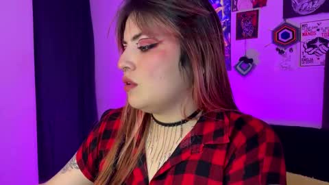 luna_rayy online show from October 2025 05:39:02 AM