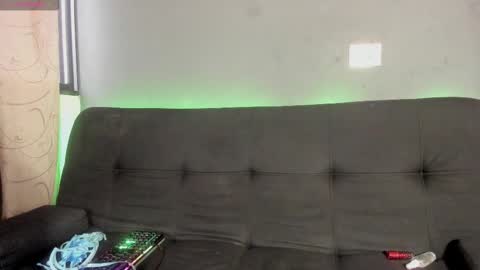 Snapshot of luna_sophya chatting on November 2025 12:41:02 PM luna_sophya online show from November 2025 12:41:02 PM