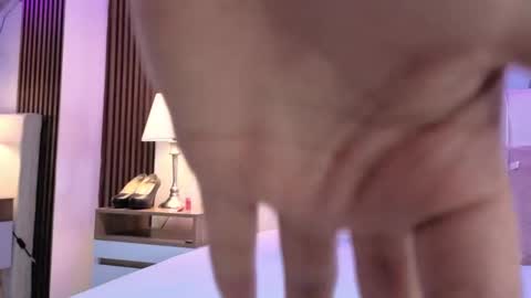  A M M Y  online show from October 2025 12:17:01 PM