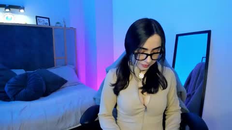 Luna online show from February 2026 01:38:02 PM