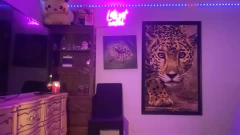 lunaa_11 online show from January 2026 09:49:02 PM