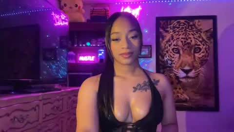 lunaa_11 online show from June 2026 06:12:02 AM