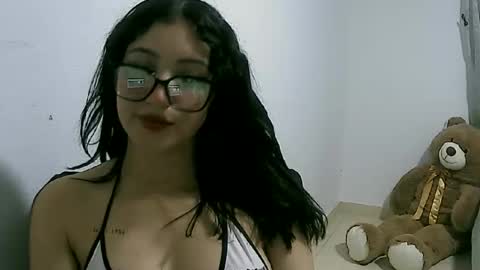 Snapshot of lunaa_sub chatting on February 2025 01:09:01 AM lunaa_sub online show from February 2025 01:09:01 AM