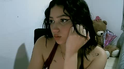 Snapshot of lunaa_sub chatting on March 2025 06:22:02 PM lunaa_sub online show from March 2025 06:22:02 PM