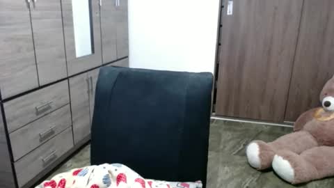 Snapshot of lunaa_sub chatting on October 2025 04:02:01 PM lunaa_sub online show from October 2025 04:02:01 PM