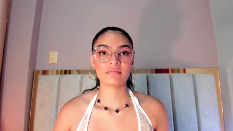 Luna Aspen online show from November 2025 06:07:02 PM