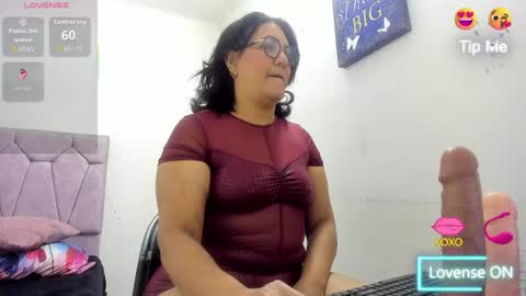 lunabrillante1972 online show from June 2026 12:35:02 AM