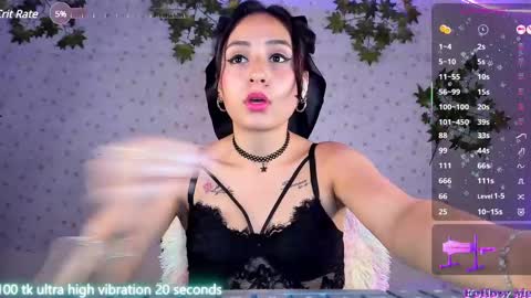 Snapshot of lunacandyy1323 chatting on February 2025 08:33:02 PM Luna online show from February 2025 08:33:02 PM