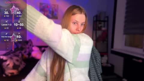 Britney online show from December 2025 07:30:02 PM