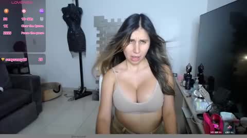 Snapshot of lunagardners chatting on September 2025 01:27:01 AM lunagardners online show from September 2025 01:27:01 AM