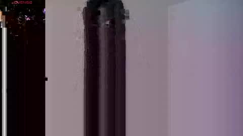 Snapshot of lunagardners chatting on October 2025 08:51:01 PM lunagardners online show from October 2025 08:51:01 PM