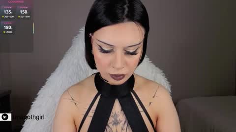 Luna online show from March 2026 04:36:01 AM