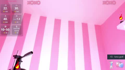 lunagudis online show from April 2026 02:15:02 PM