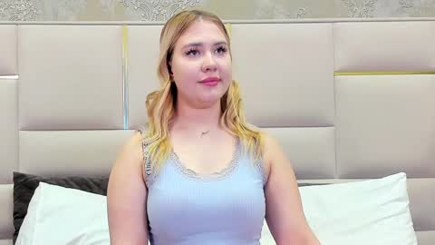 LunaHouston online show from March 2025 04:44:02 PM