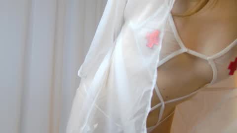 lunakirby online show from February 2026 02:03:01 PM