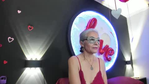 lunamisteriosa_ online show from February 2026 12:12:01 PM