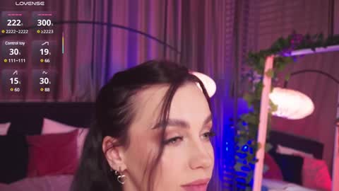 Snapshot of lunanight_ chatting on February 2025 12:38:02 AM Luna next streams Mon Fri Sat Sun 8pm-5am gmt0 online show from February 2025 12:38:02 AM