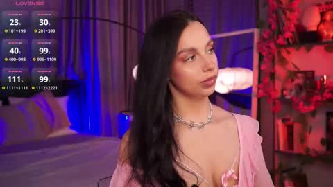 Snapshot of lunanight_ chatting on September 2025 08:31:01 PM Luna next streams Mon Fri Sat Sun 8pm-5am gmt0 online show from September 2025 08:31:01 PM