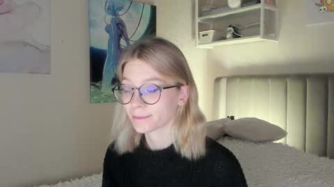 Sofia online show from November 2025 02:42:02 PM