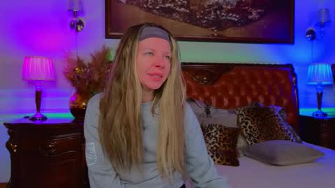 Luna Rishi online show from January 2026 06:17:02 AM