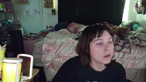 Snapshot of lunarqueen420 chatting on March 2026 12:09:01 PM lunarqueen420 online show from March 2026 12:09:01 PM